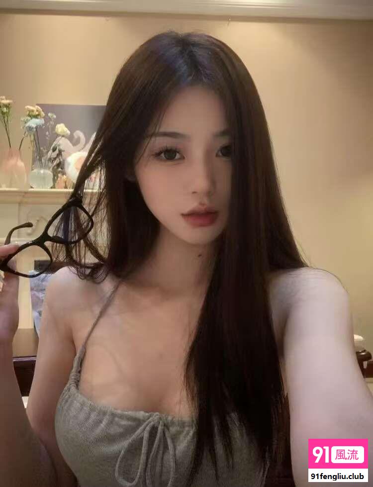 巨乳清纯少妇个人兼职有房可外出